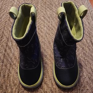 See Kai Run Basics Boys Toddler Navy Lightning Style KSN Blue Green Size 8 Boots